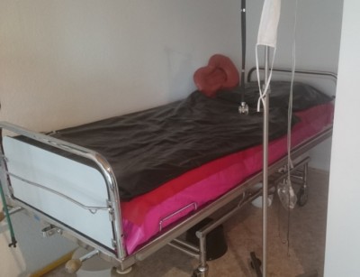 krankenbett3.jpg