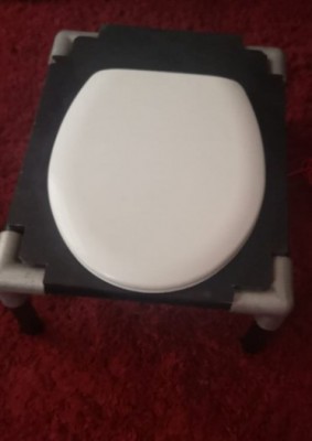 Toilettenstuhl_2.jpg