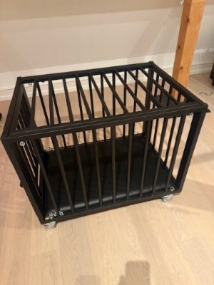 cage1.jpg